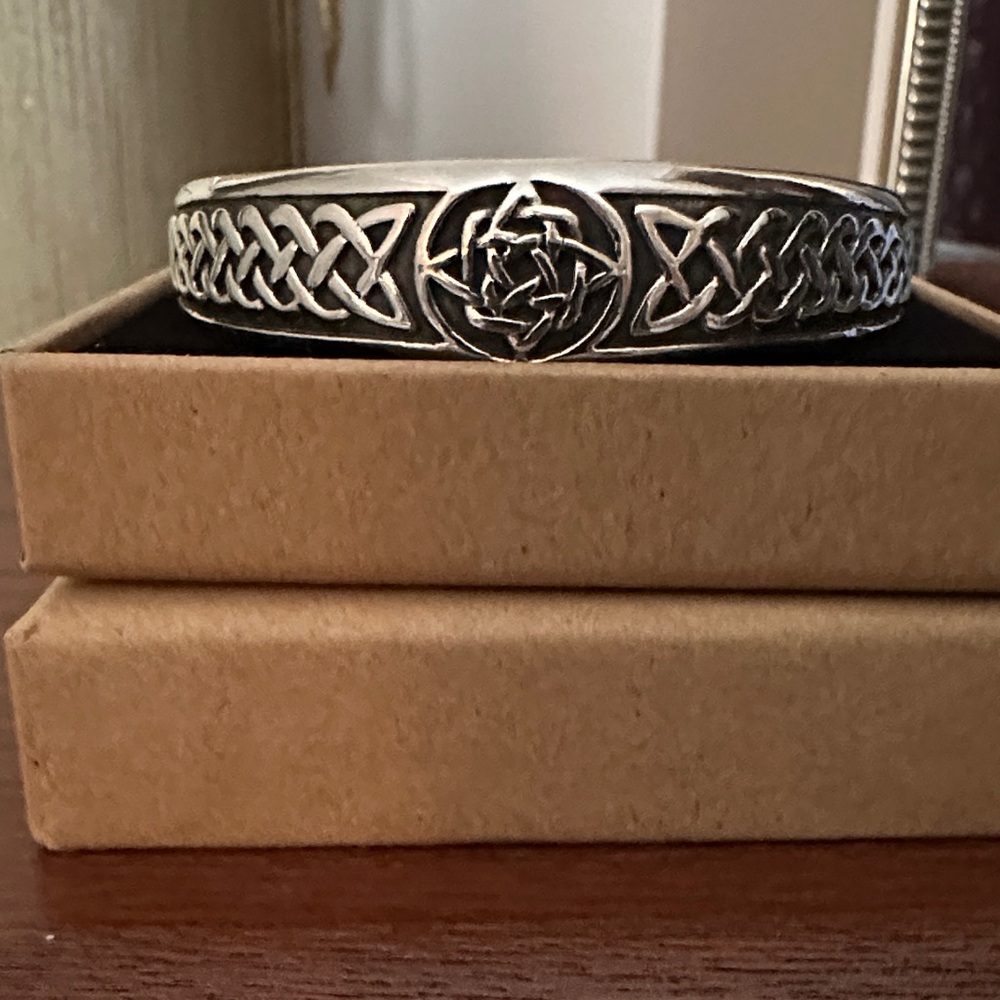 Silver Celtic Knot Bracelet